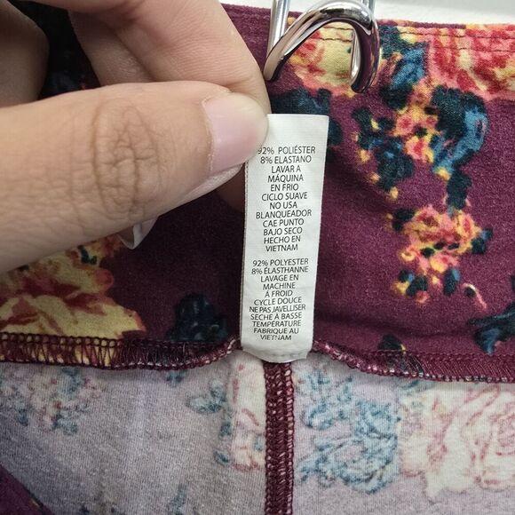 LuLaRoe Women's Leggings One Size Tall & Cury Floral (C4) - Picture 5 of 5